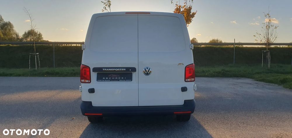 Volkswagen Transporter - 4
