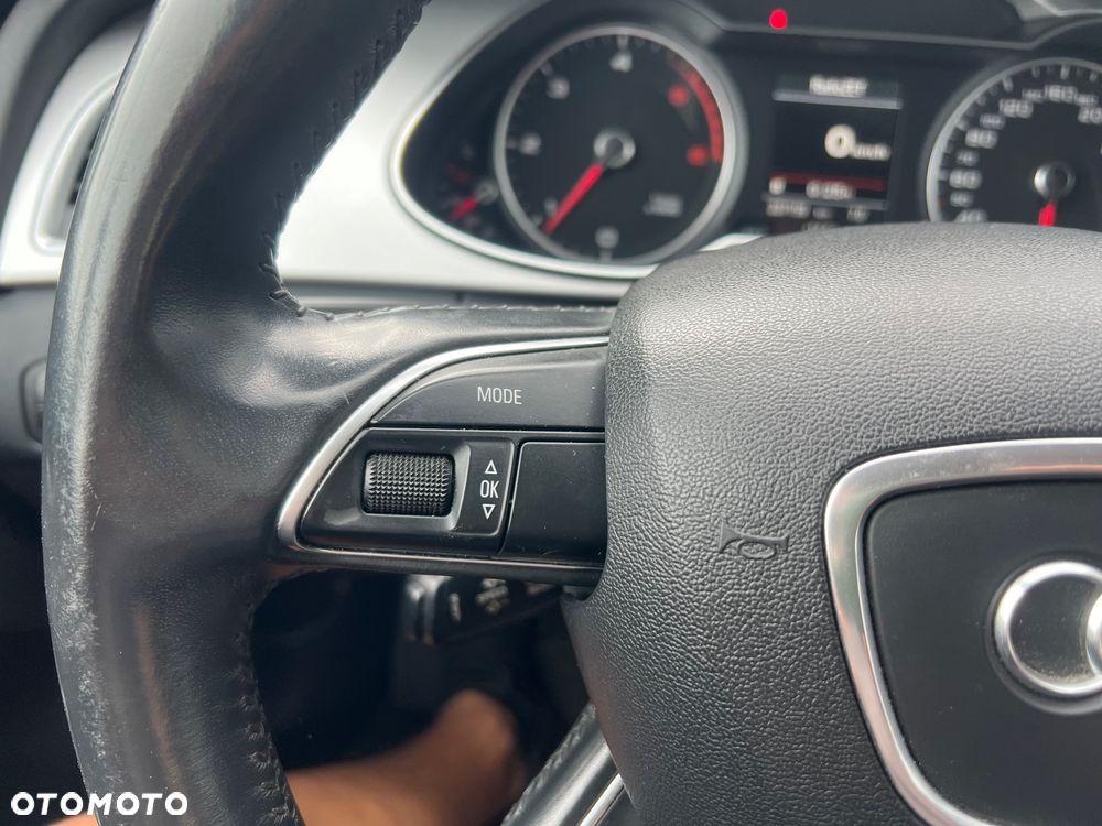 Audi A4 Avant - 33
