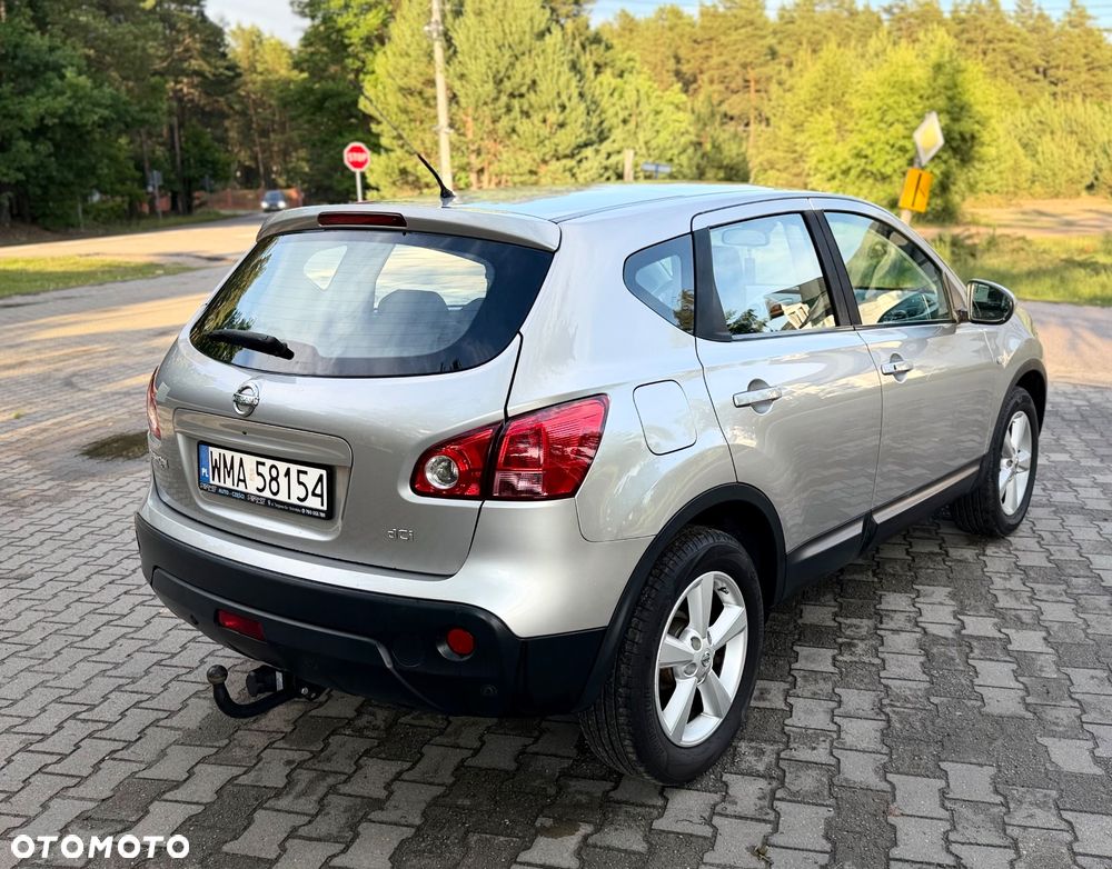 Nissan Qashqai 2.0 dCi 4x4 Tekna - 6