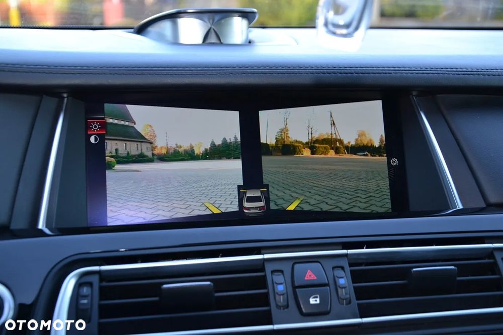 BMW Seria 7 750d xDrive - 30