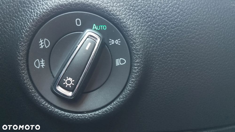 Skoda Superb 2.0 TSI Ambition DSG - 27