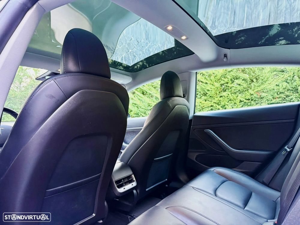 Tesla Model 3 Standard Range Plus RWD - 19