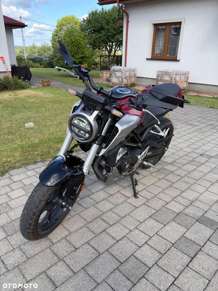 Honda CB - 2