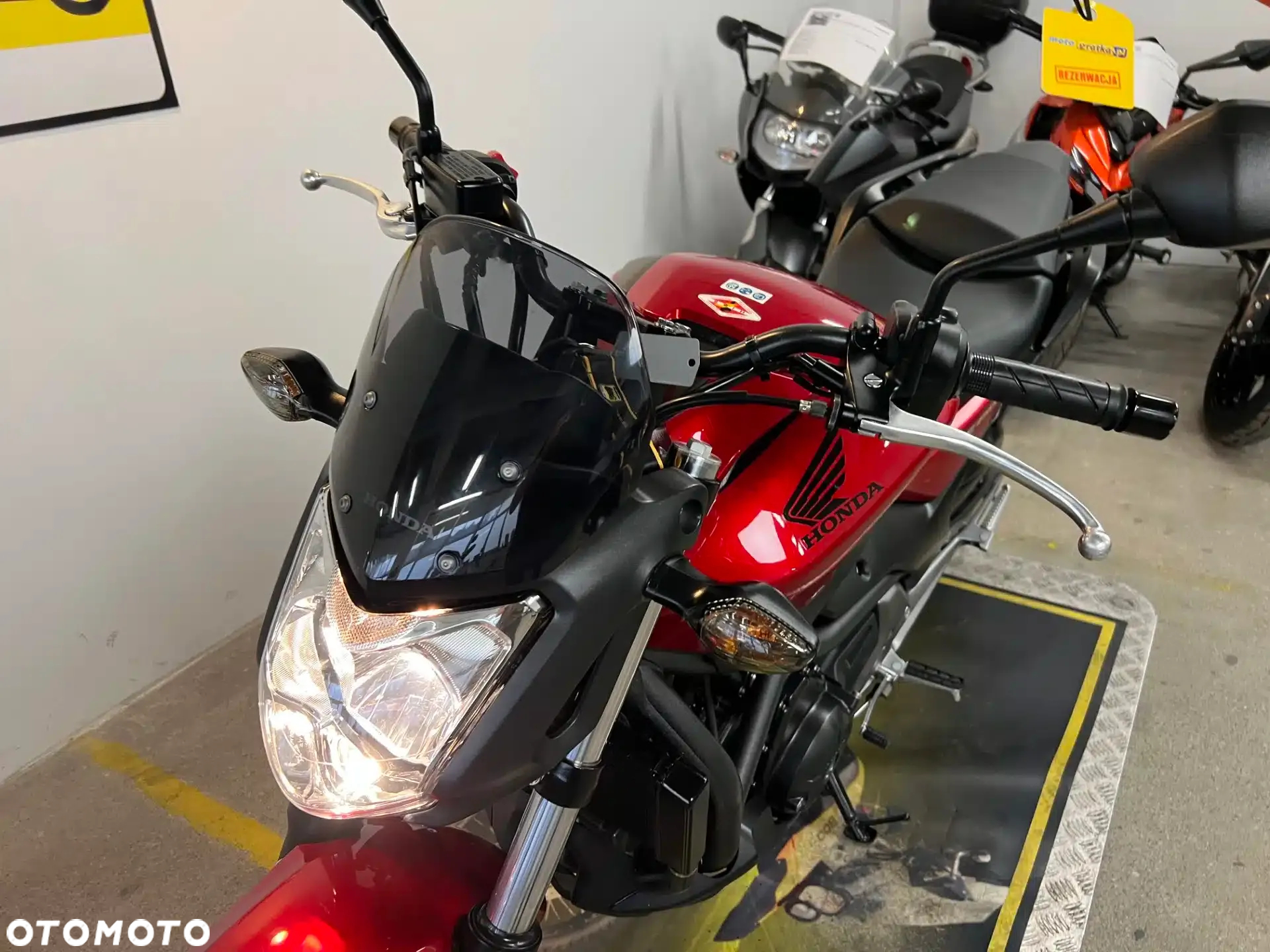 Honda NC - 24