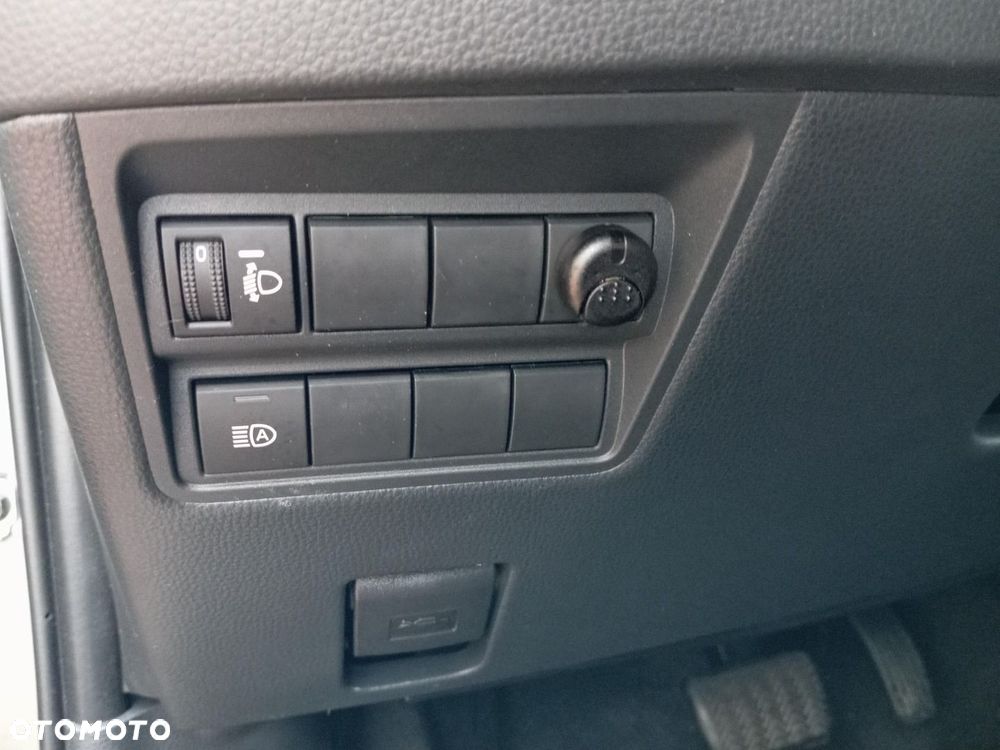 Toyota Yaris - 20
