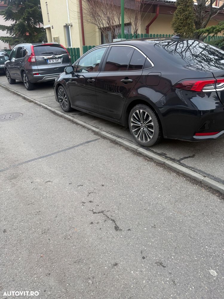 Toyota Corolla 1.8 HSD Dynamic - 3