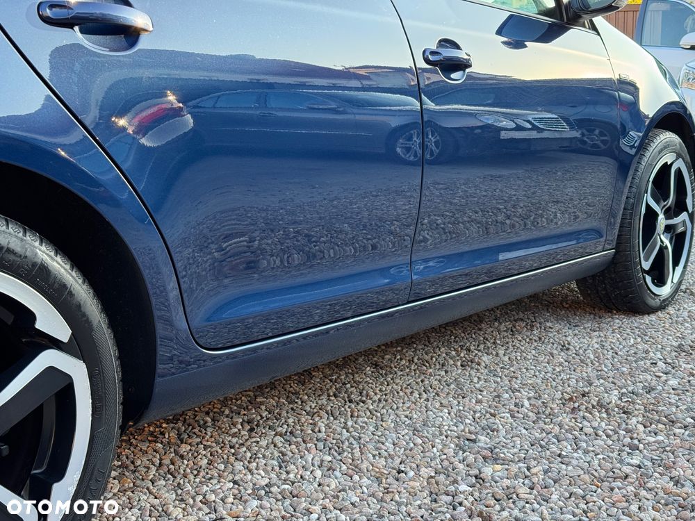 Volkswagen Golf 1.6 TDI DPF MATCH - 11