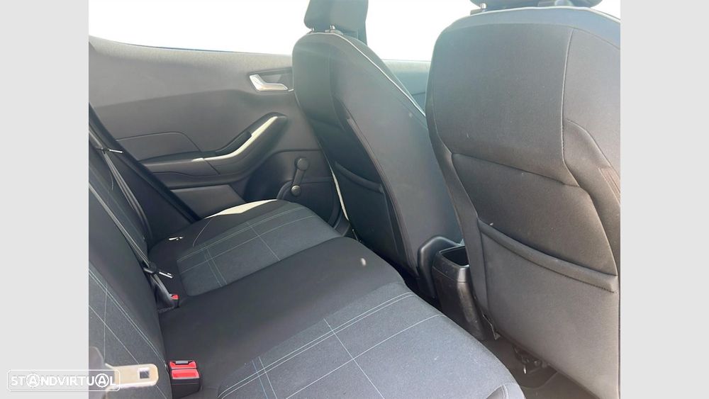 Ford Fiesta 1.5 TDCi Business - 18