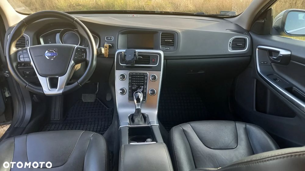 Volvo V60 D3 Geartronic Momentum - 7