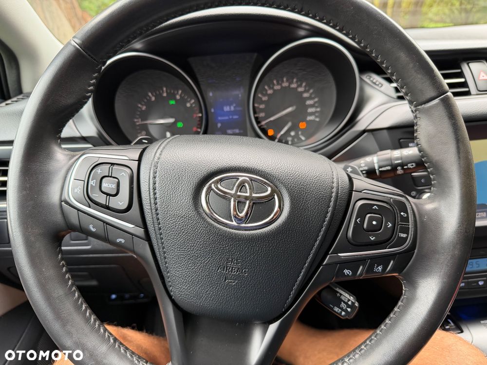 Toyota Avensis Touring Sports 1.8 Multidrive S Edition S+ - 19