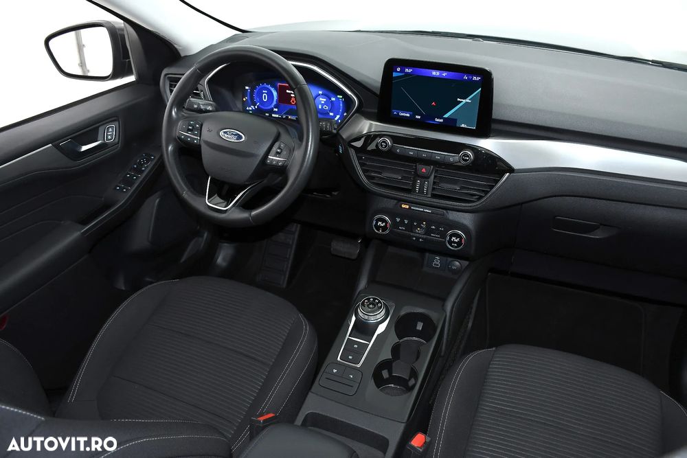 Ford Kuga 2.5 Duratec FHEV TITANIUM - 4