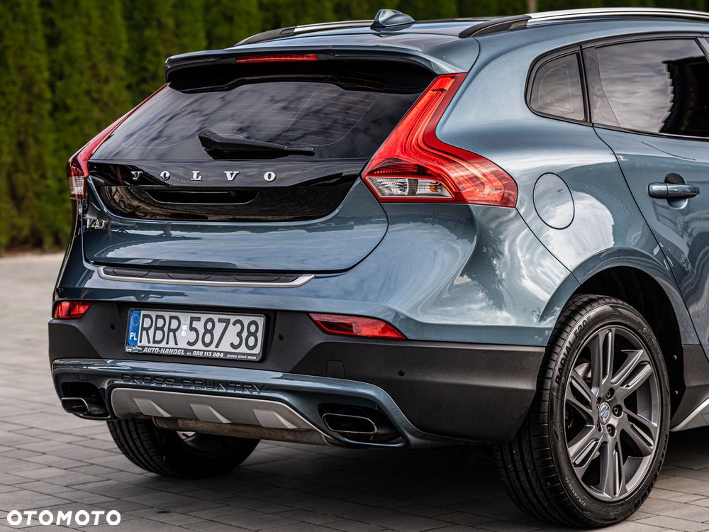 Volvo V40 T4 Momentum - 16