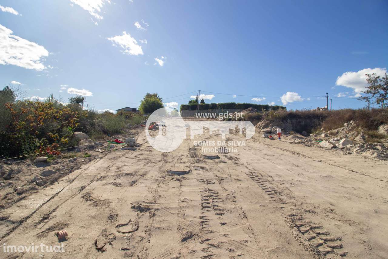 Moradia em Banda com 307 m² no Loteamento em Águas Santas, Moure - Grande imagem: 3/34