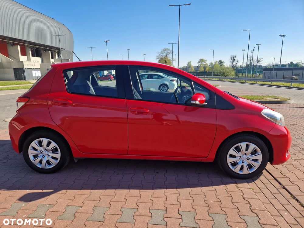 Toyota Yaris 1.33 Sol - 4
