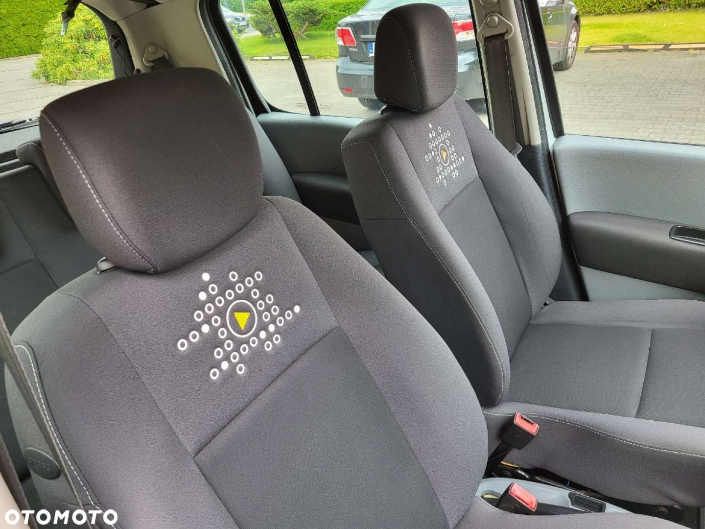 Renault Modus - 13