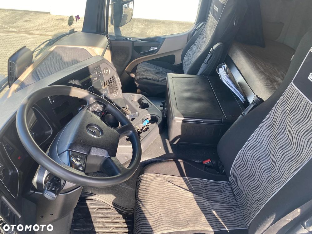 Mercedes-Benz ACTROS ML1843 - 21