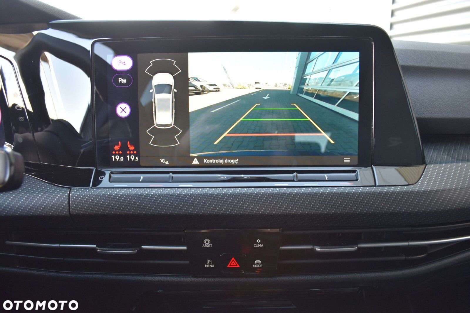 Volkswagen Golf VIII 2.0 TSI Style DSG - 15