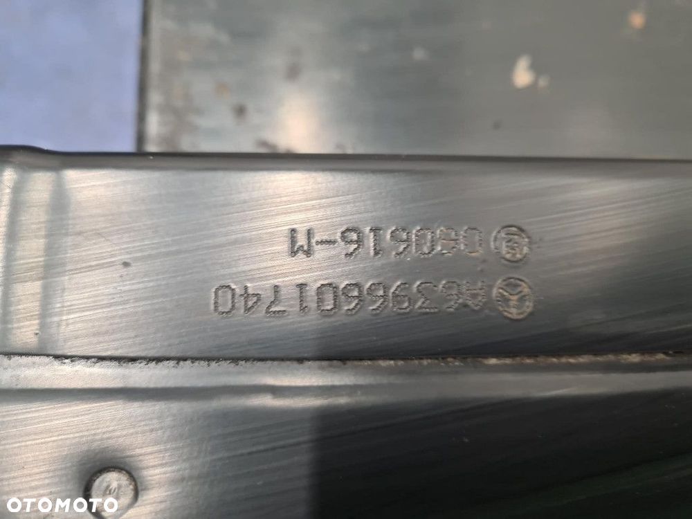 MERCEDES-BENZ VITO W639 PODSTAWA FOTELI - 9