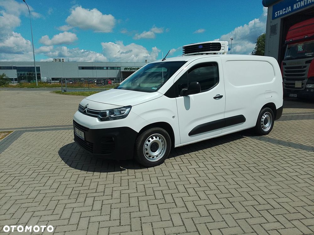 Toyota Proace Berlingo Partner Combo Doblo L2 Izoterma Chłodnia 230V Salon PL 3 osoby 2 EUPal 2,5 DMC - 2