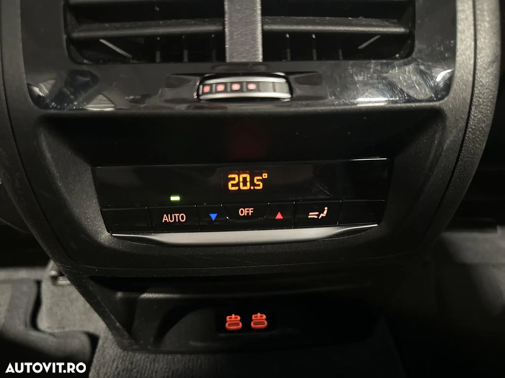 BMW X3 xDrive20i AT - 24