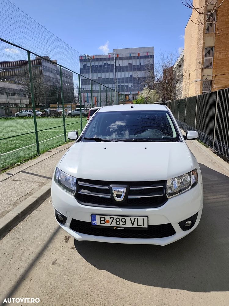 Dacia Logan 1.5 dCi 75 CP Prestige - 4