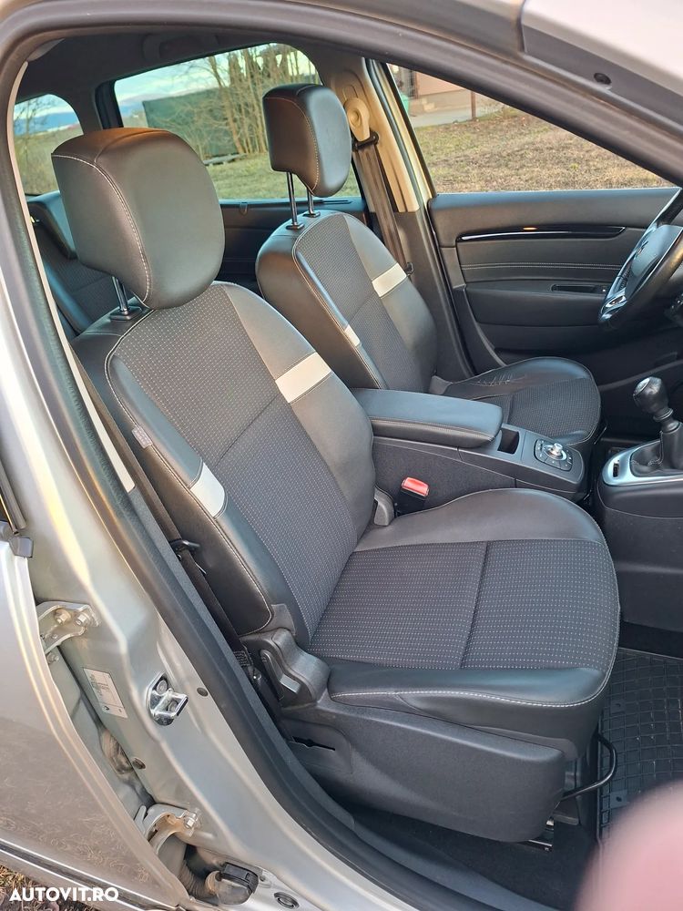 Renault Grand Scenic ENERGY dCi 110 LIMITED - 12