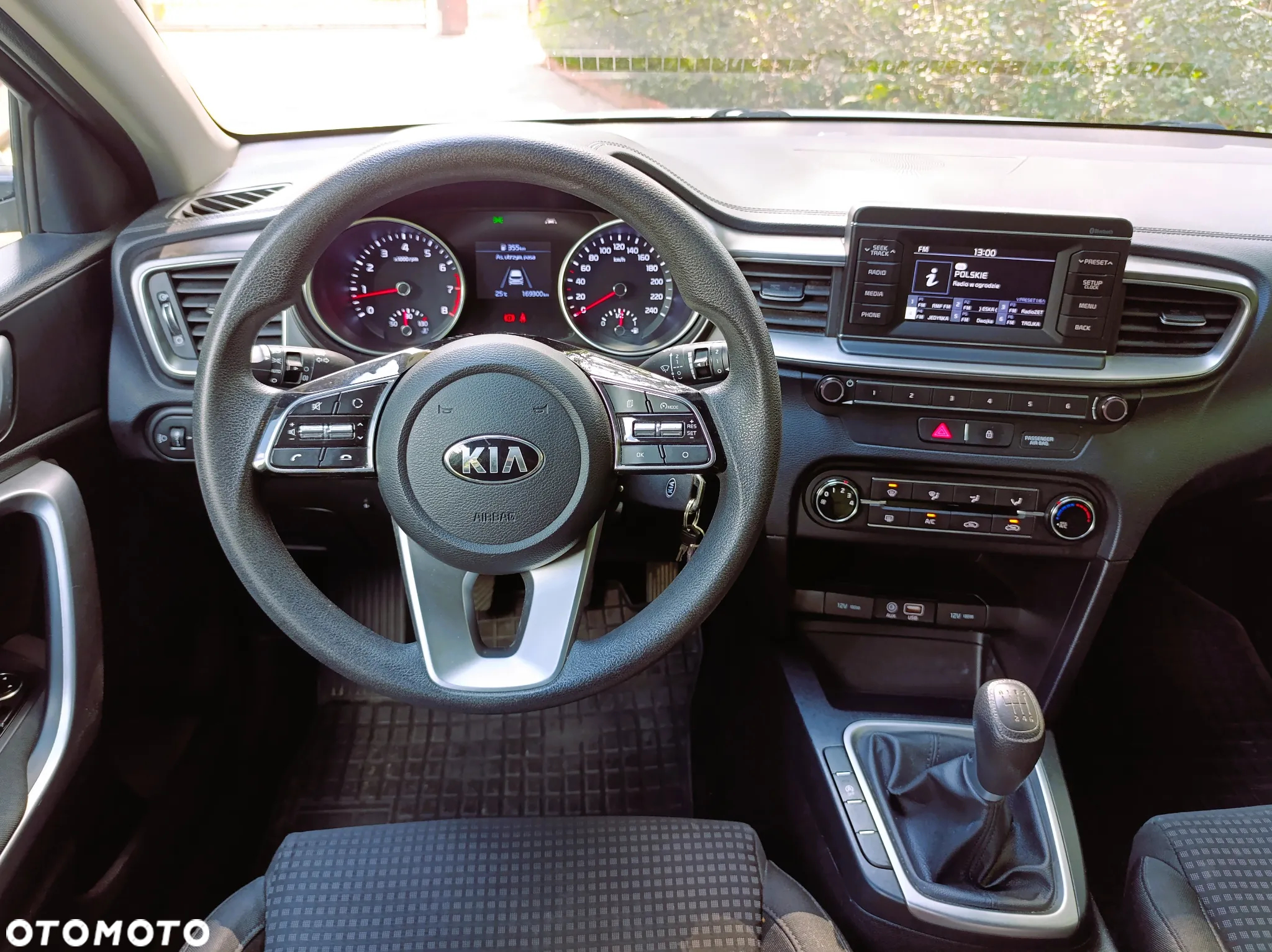 Kia Ceed 1.4 T-GDI M - 17