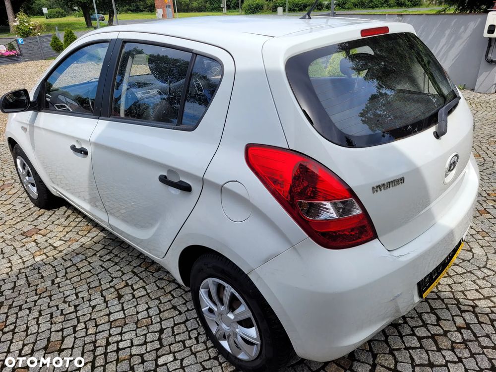 Hyundai i20 1.4 Comfort - 8
