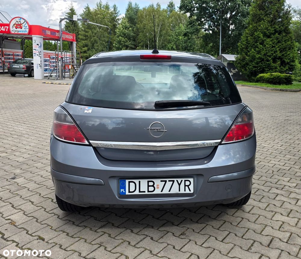 Opel Astra 1.9 CDTI - 5