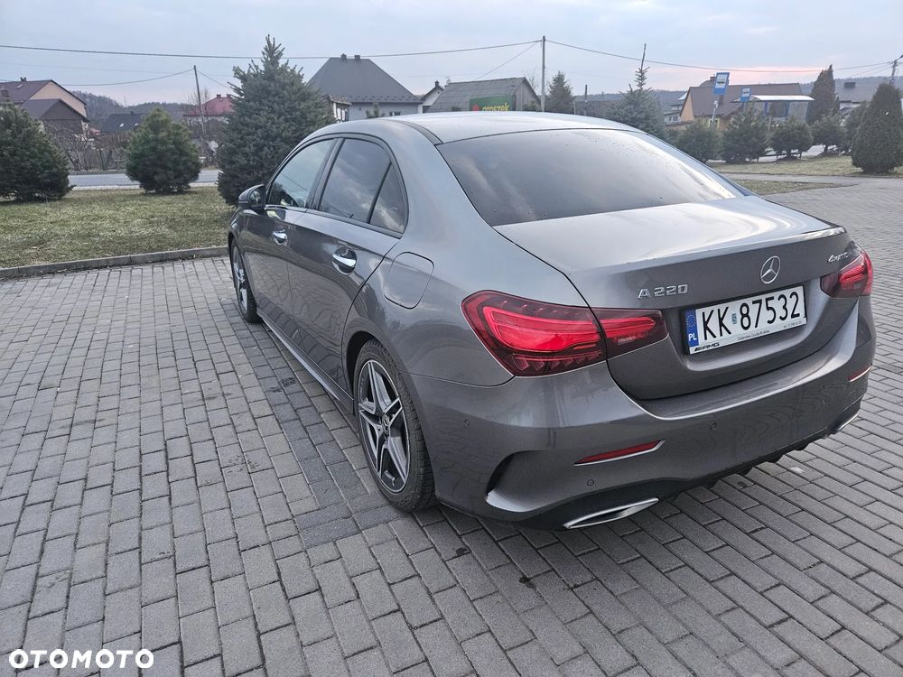 Mercedes-Benz Klasa A 220 4-Matic 7G-DCT - 5