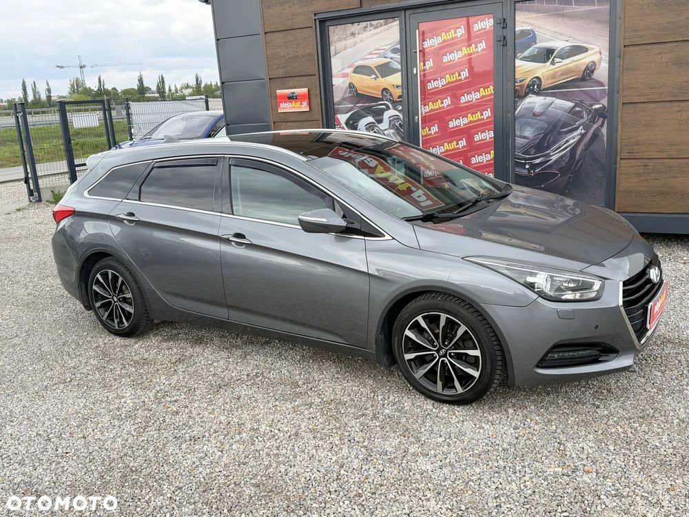 Hyundai i40 1.7 CRDi BlueDrive Premium DCT - 1