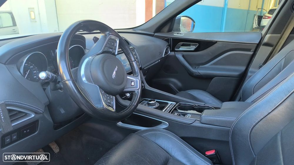 Jaguar F-Pace 2.0 i4D R-Sport AWD Aut. - 19