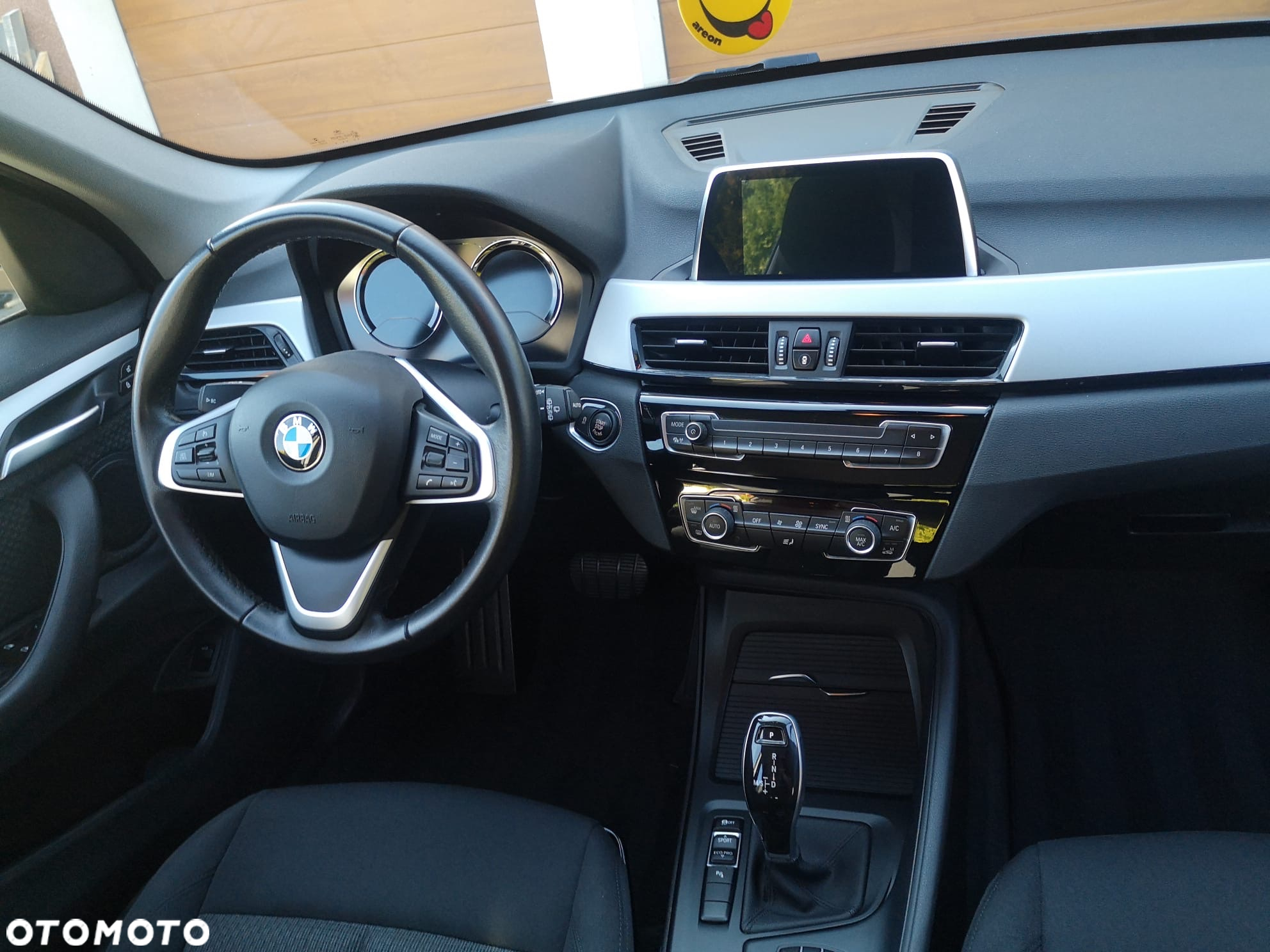 BMW X1 sDrive16d Advantage - 12