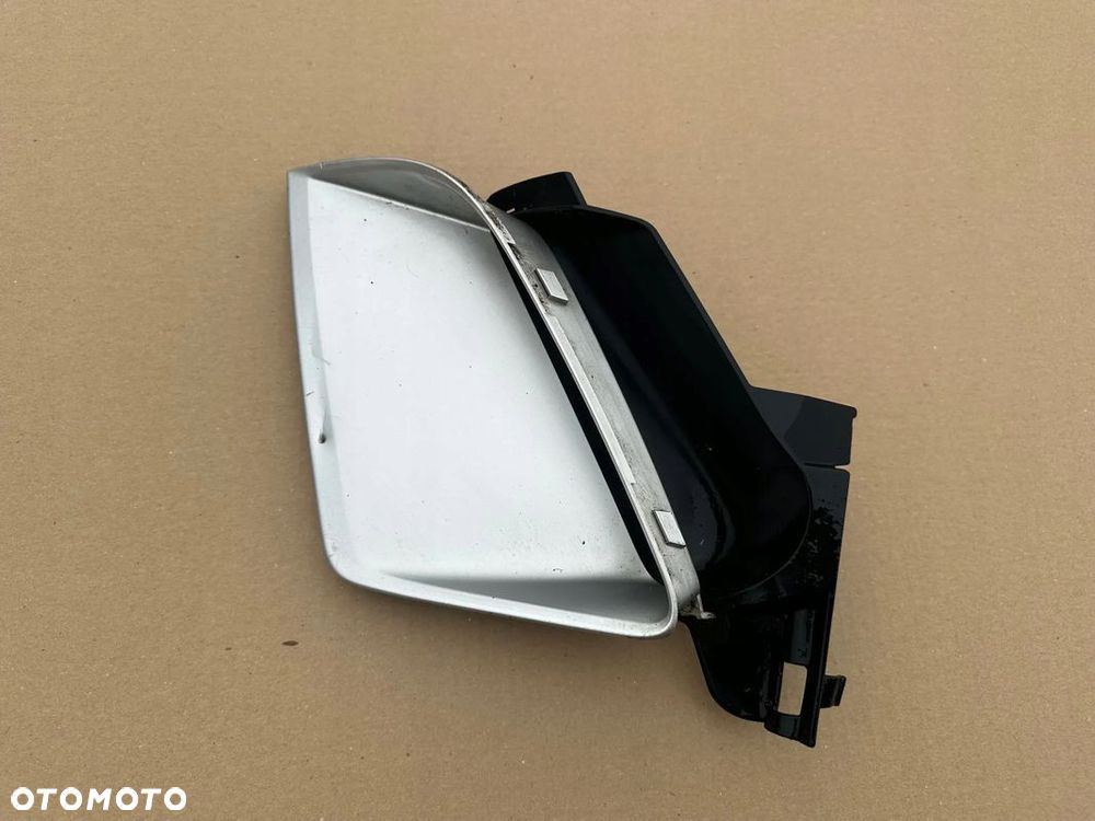 KRATKA WLOT Audi RS7 4G8 LEWY ORYGINAŁ - 1