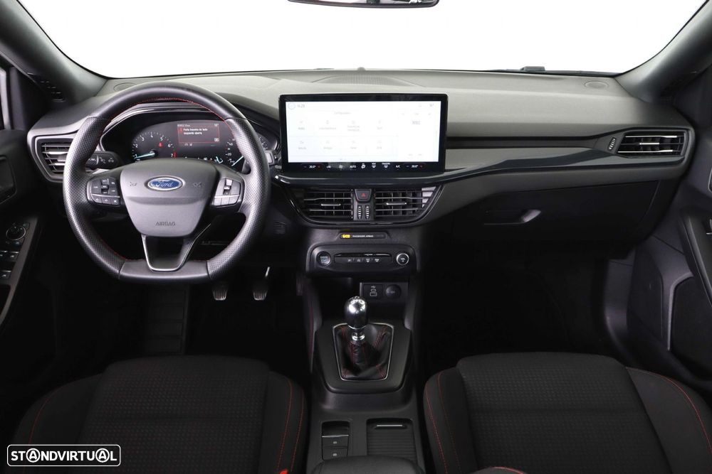 Ford Focus 1.0 EcoBoost MHEV ST-Line - 21