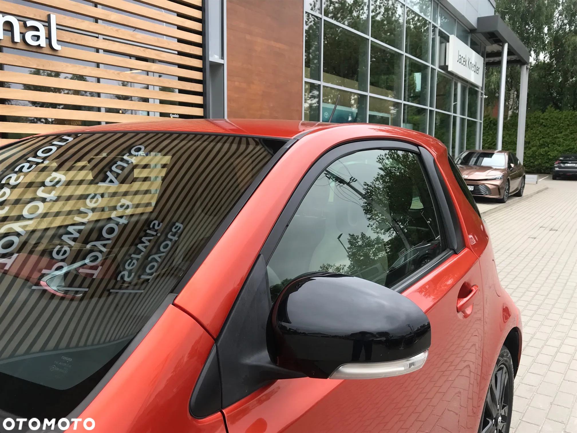 Toyota iQ 1.33 Plus EU5 CVT - 16