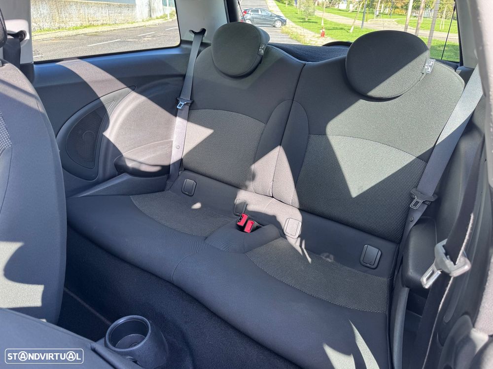 MINI 3 Portas One 1.6 - 37