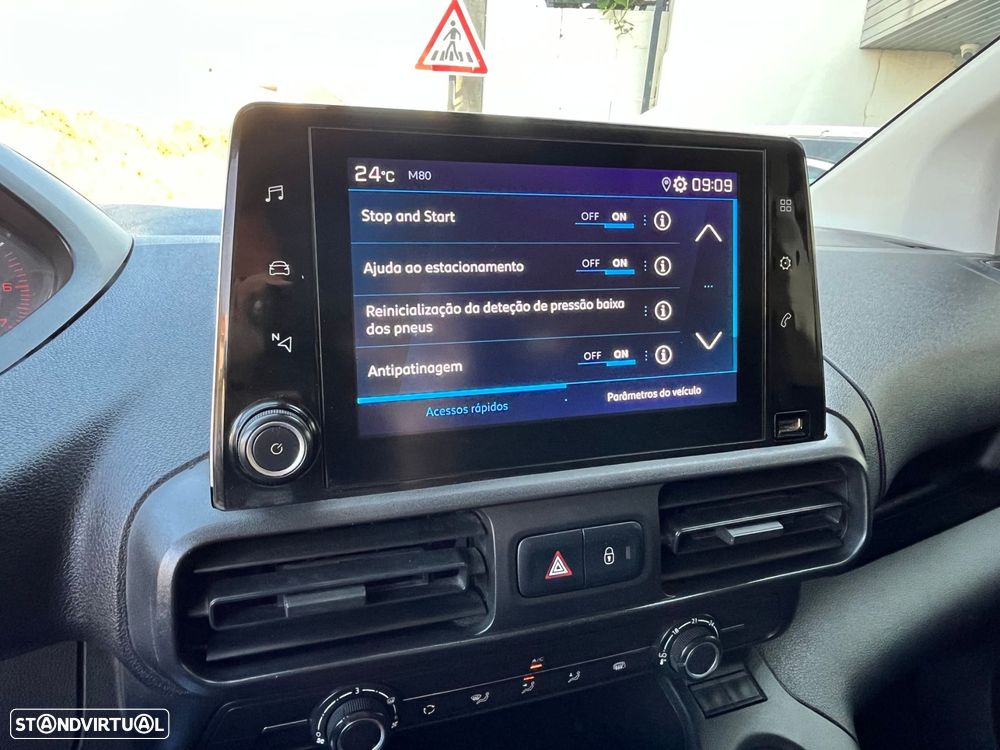 Peugeot Partner l1h2 1.5 BlueHDi Asphalt Standard Plus - 15