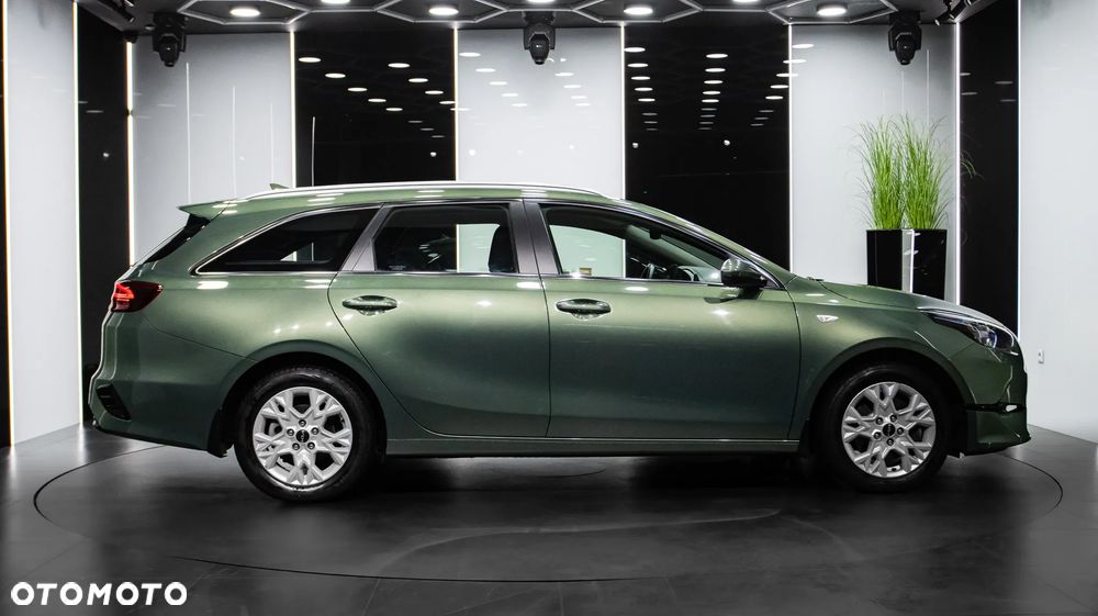 Kia Ceed 1.5 T-GDI M DCT - 8