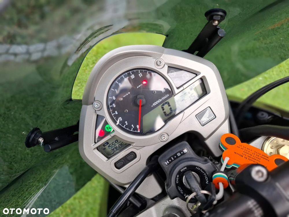 Honda Hornet - 16
