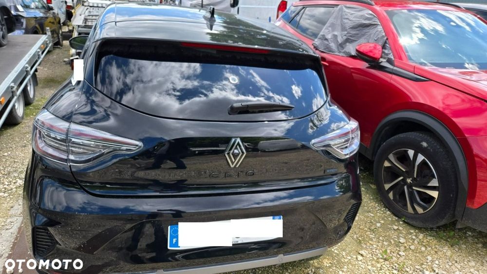 Renault Clio - 10