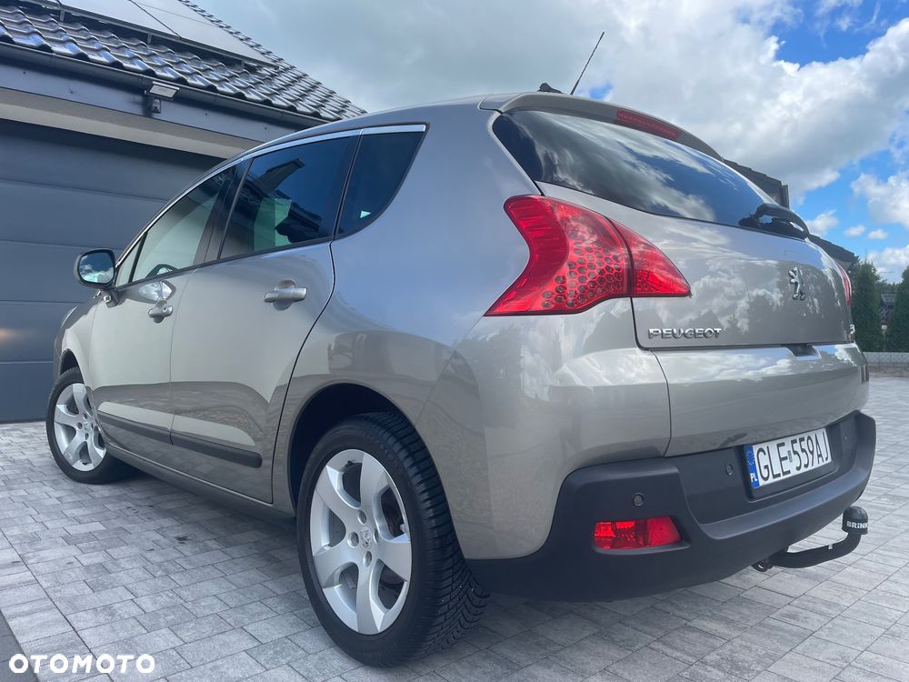 Peugeot 3008 2.0 HDi Premium - 2