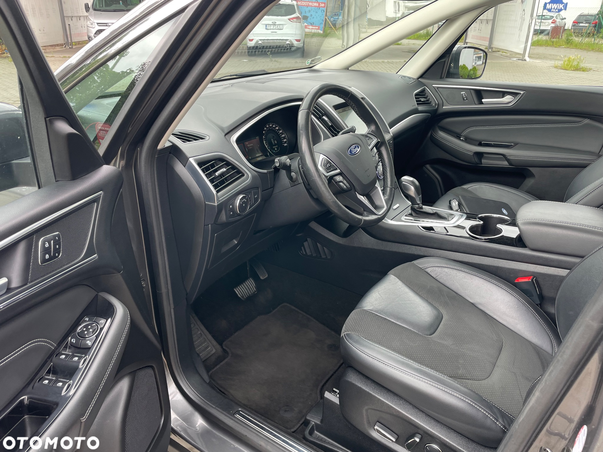 Ford S-Max 2.0 TDCi Titanium PowerShift - 22