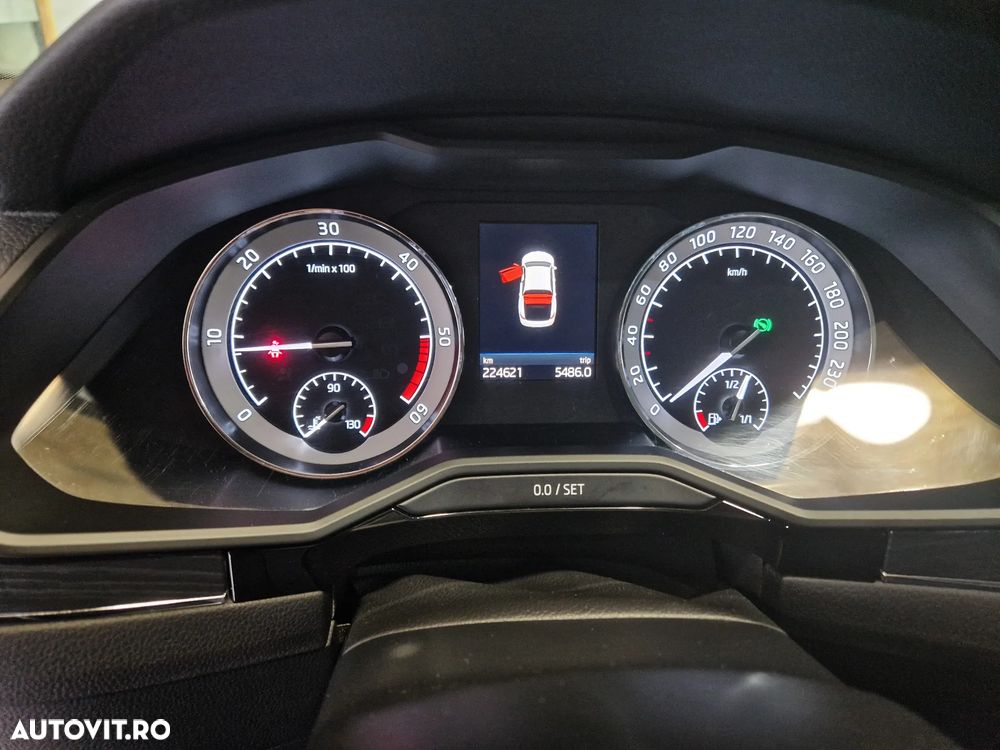 Skoda Superb - 11