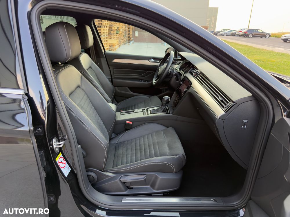 Volkswagen Passat 2.0 TDI SCR DSG Elegance - 29