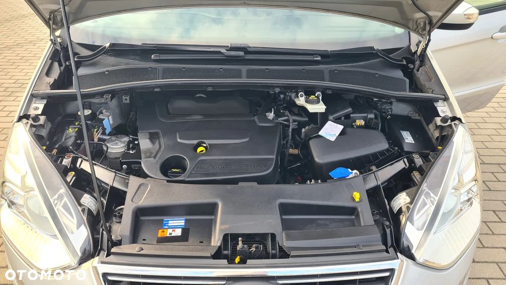 Ford Galaxy 2.0 TDCi Trend - 19