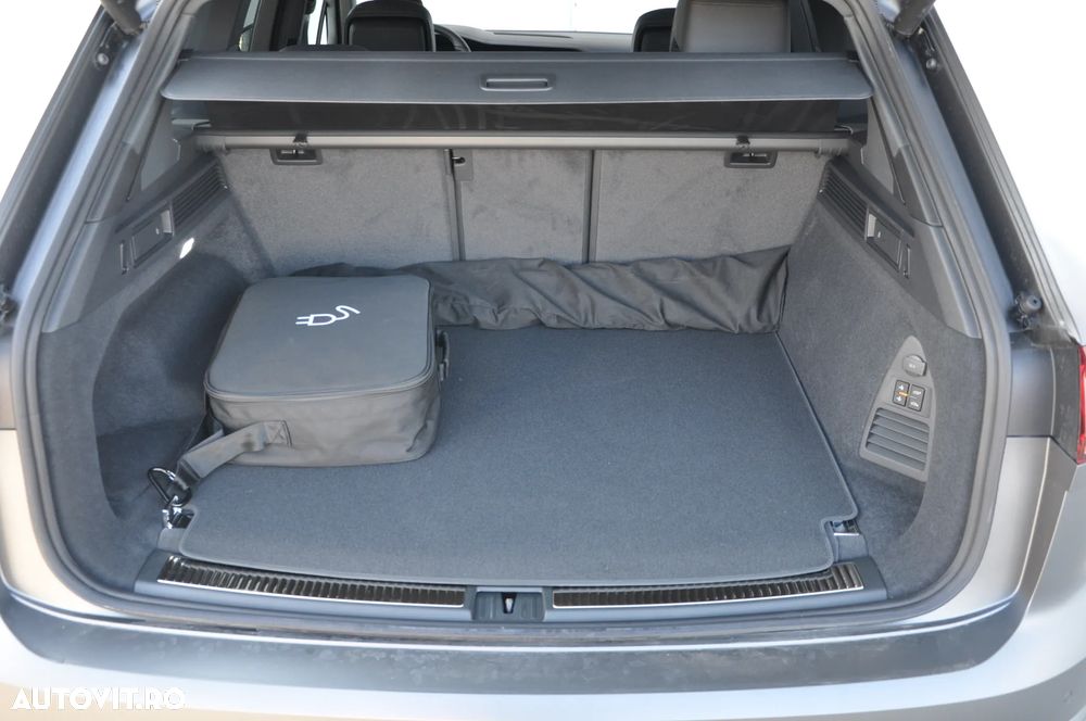 Volkswagen Touareg V6 TSI eHybrid PHEV R - 37