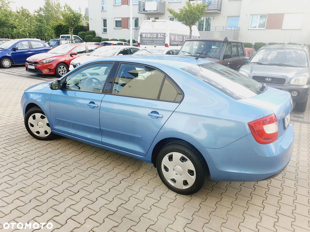 Skoda RAPID 1.2 TSI Ambition - 19