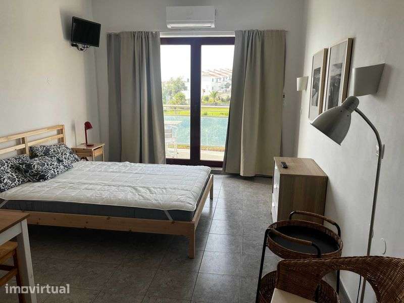 Studio close to Ribeira- Ericeira (short term) - Grande imagem: 3/4