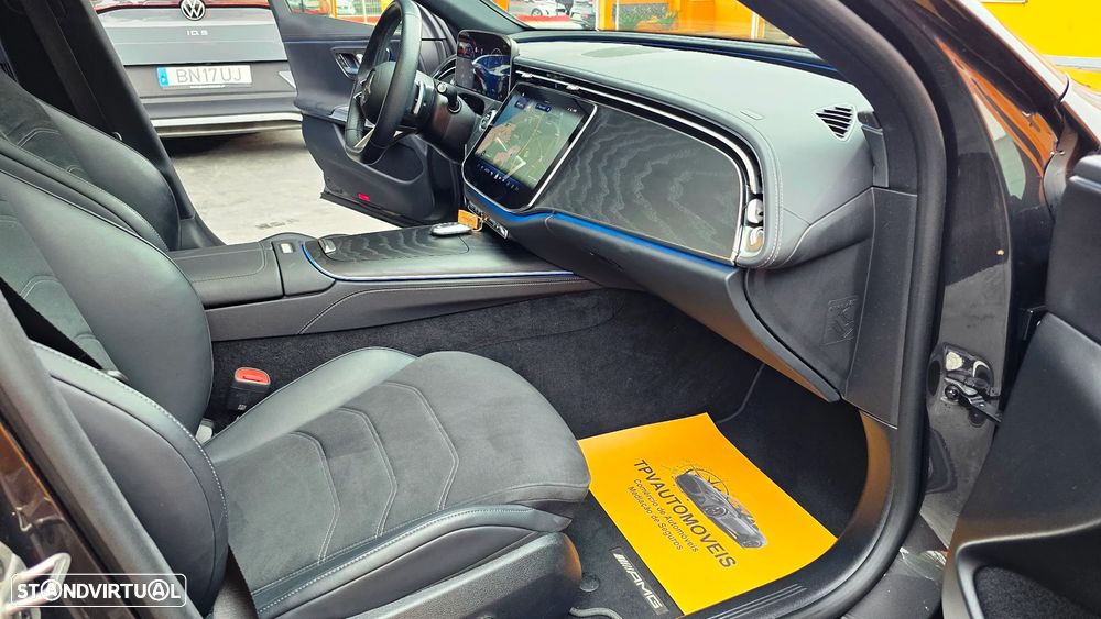 Mercedes-Benz E 300 - 10